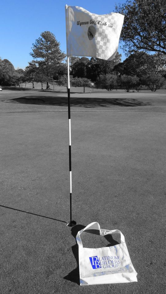 White golf flag